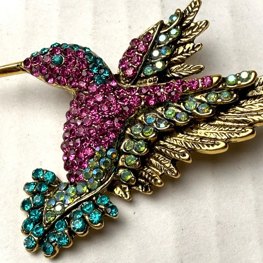 Hummingbird Crystal Rhinestone‎ Pink Blue Green Brooch Pin Gold Tone